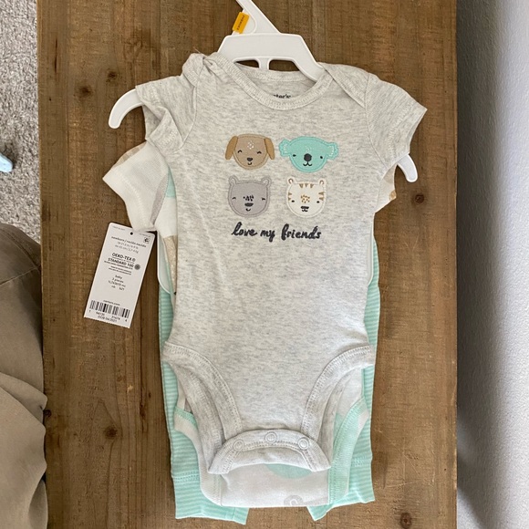NWT Newborn 3 piece set with animals - Picture 1 of 2